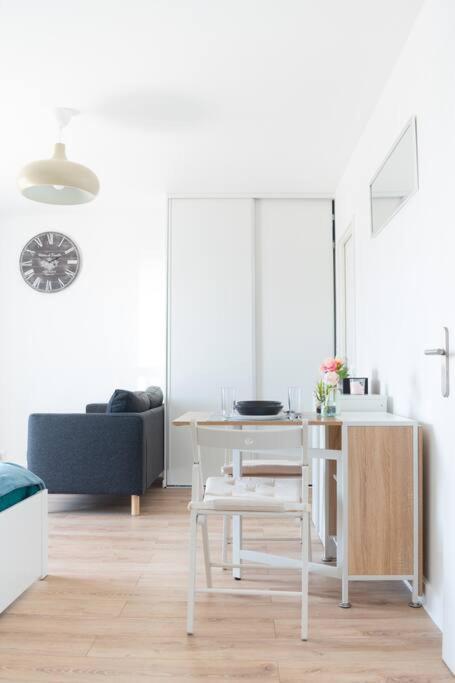 Le Citadin-T1-28M2-Pte Paris M7 Apartman Le Kremlin-Bicêtre Kültér fotó