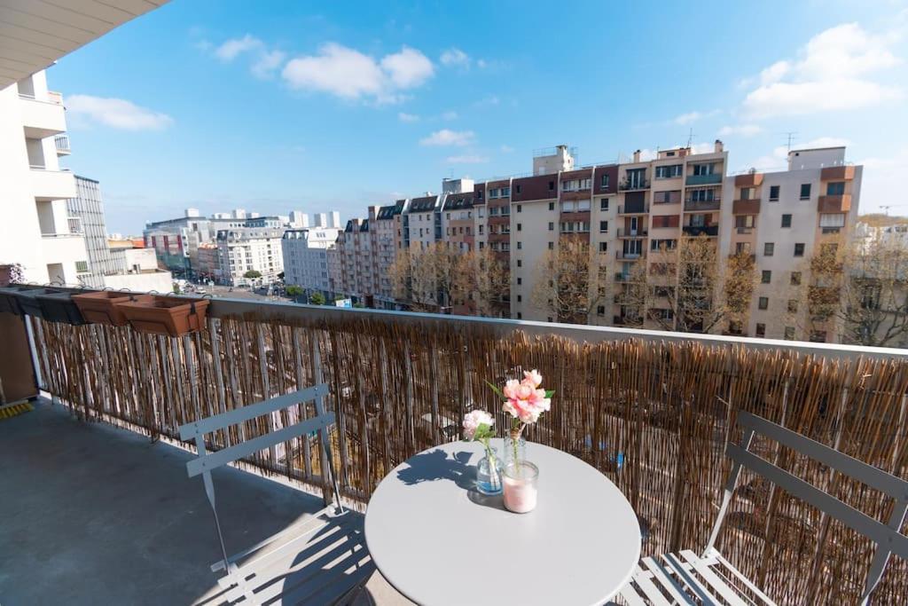 Le Citadin-T1-28M2-Pte Paris M7 Apartman Le Kremlin-Bicêtre Kültér fotó