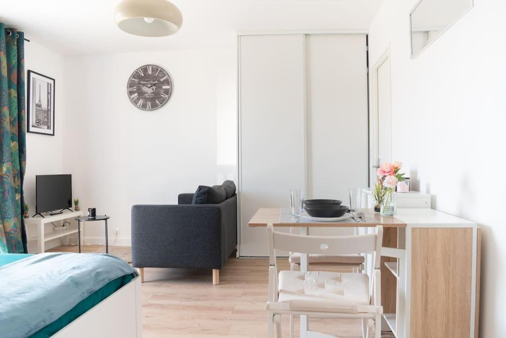 Le Citadin-T1-28M2-Pte Paris M7 Apartman Le Kremlin-Bicêtre Kültér fotó